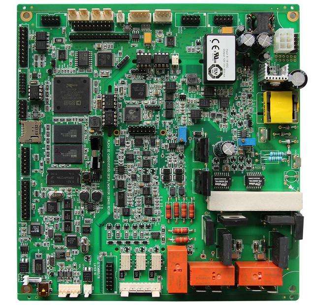 PCB线路板大小元器件布置