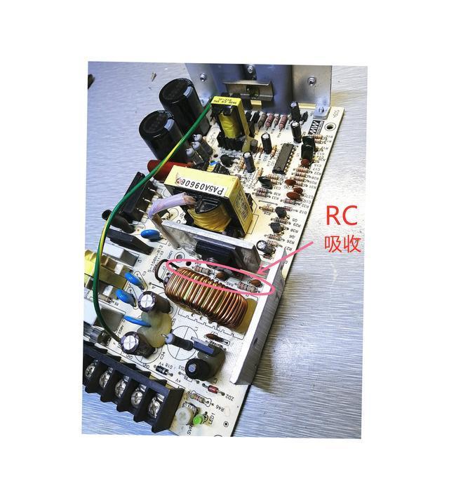 24V开关电源RC吸收电路.jpeg