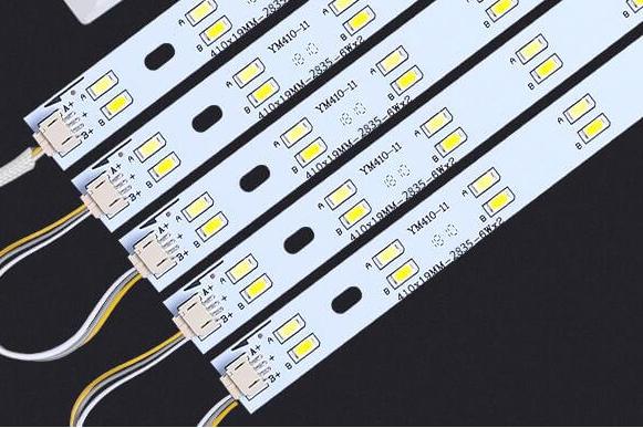 LED灯PCB